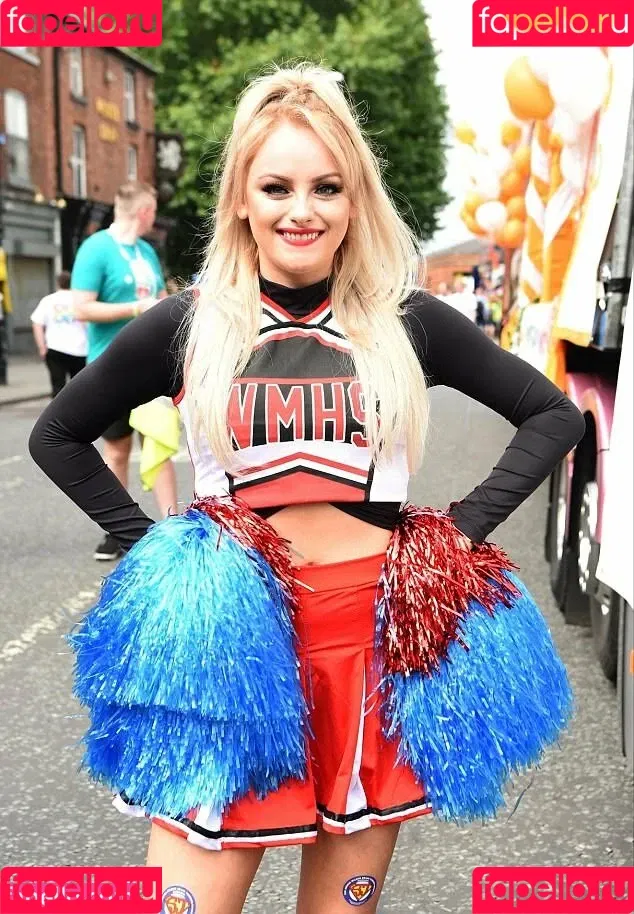 Katie McGlynn Onlyfans Photo Gallery 
