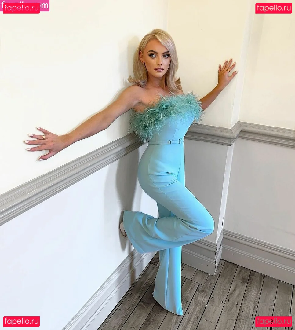 Katie McGlynn Onlyfans Photo Gallery 