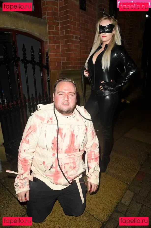 Katie McGlynn Onlyfans Photo Gallery 