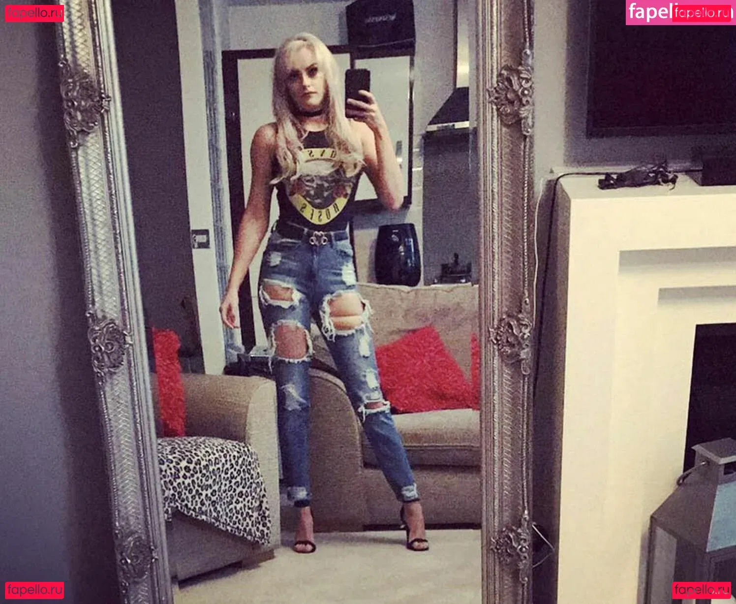 Katie McGlynn Onlyfans Photo Gallery 