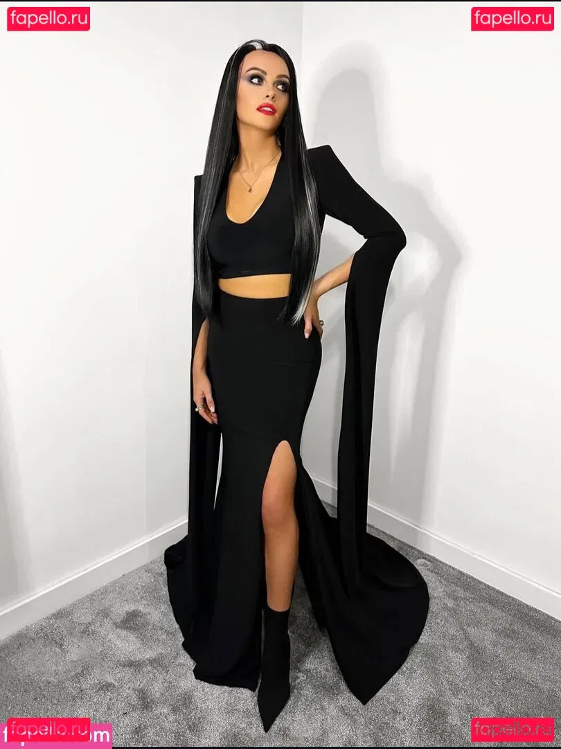 Katie McGlynn Onlyfans Photo Gallery 