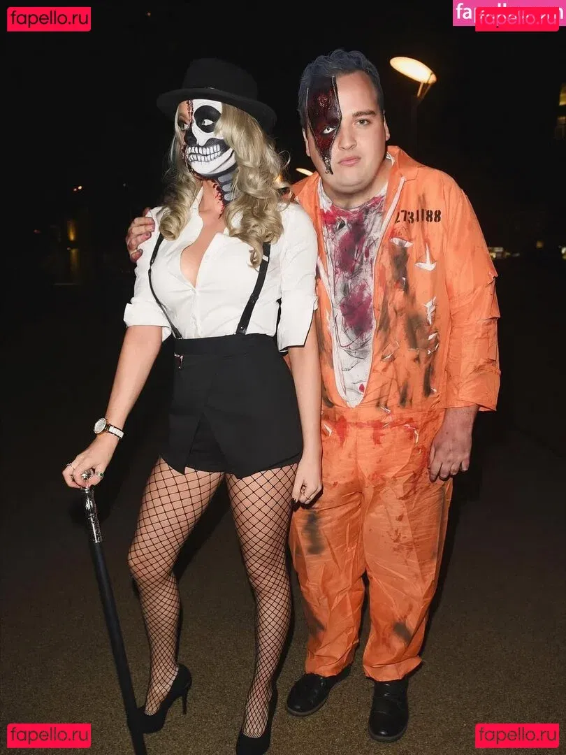 Katie McGlynn Onlyfans Photo Gallery 