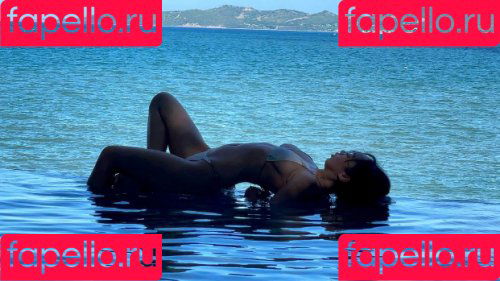 Goldenbee Onlyfans Photo Gallery 