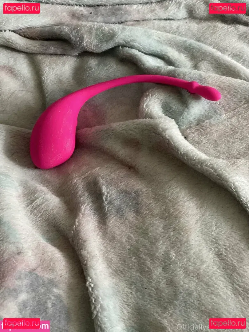 officiallyemmyjames Onlyfans Photo Gallery 