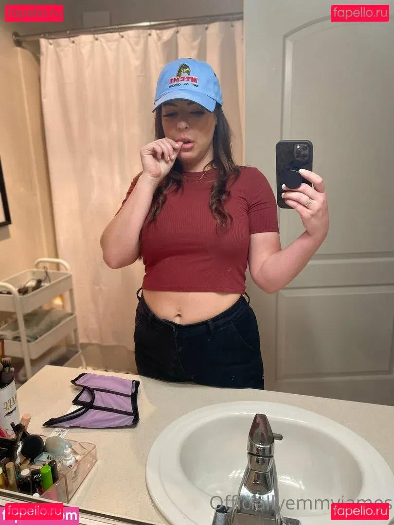 officiallyemmyjames Onlyfans Photo Gallery 