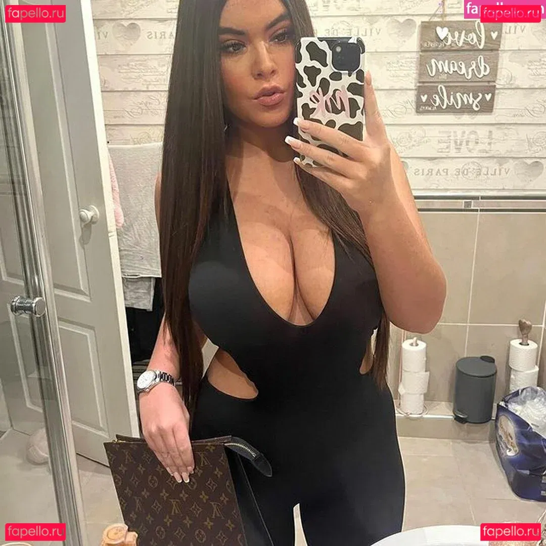 _meganring Onlyfans Photo Gallery 