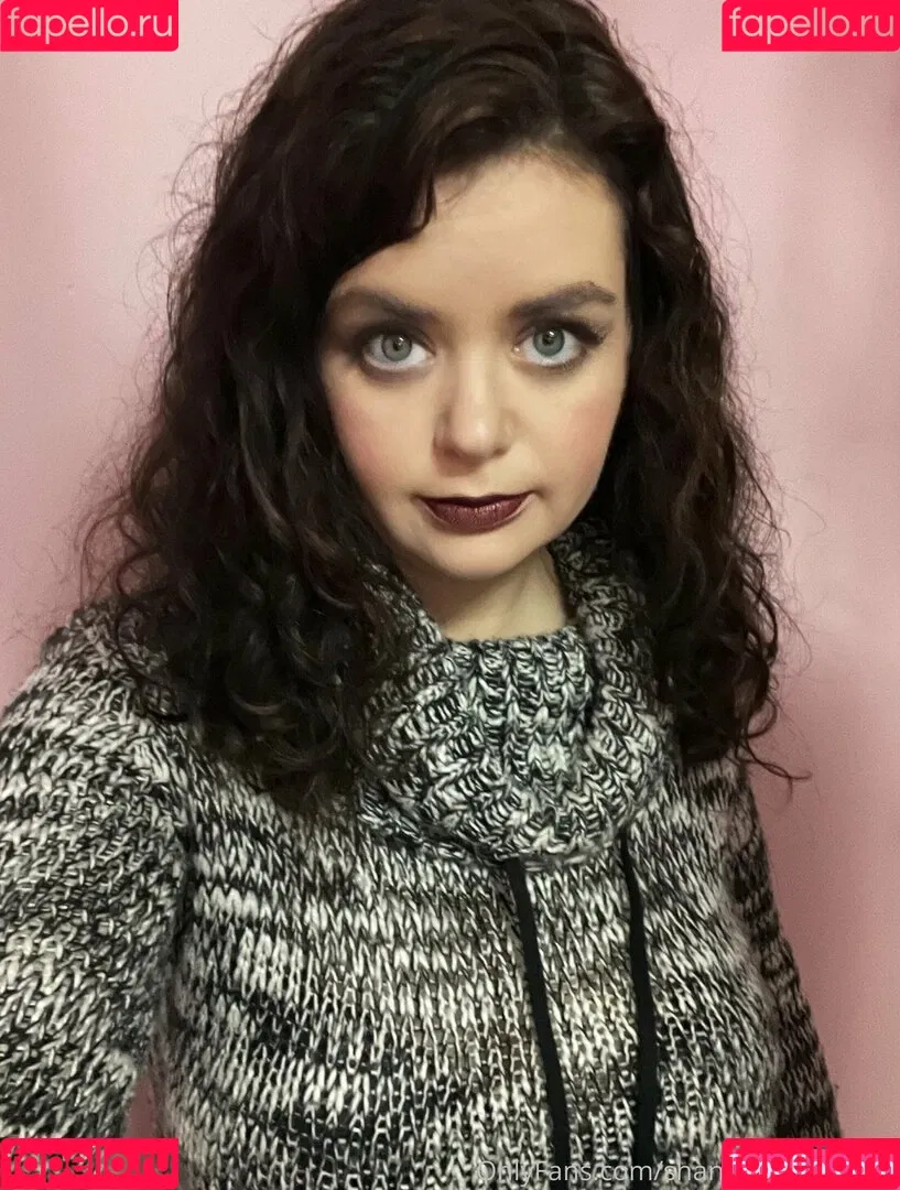 shannabanana123 Onlyfans Photo Gallery 