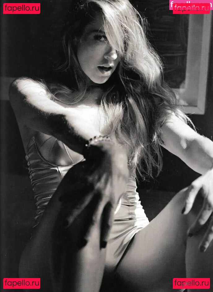 Luana Piovani Onlyfans Photo Gallery 