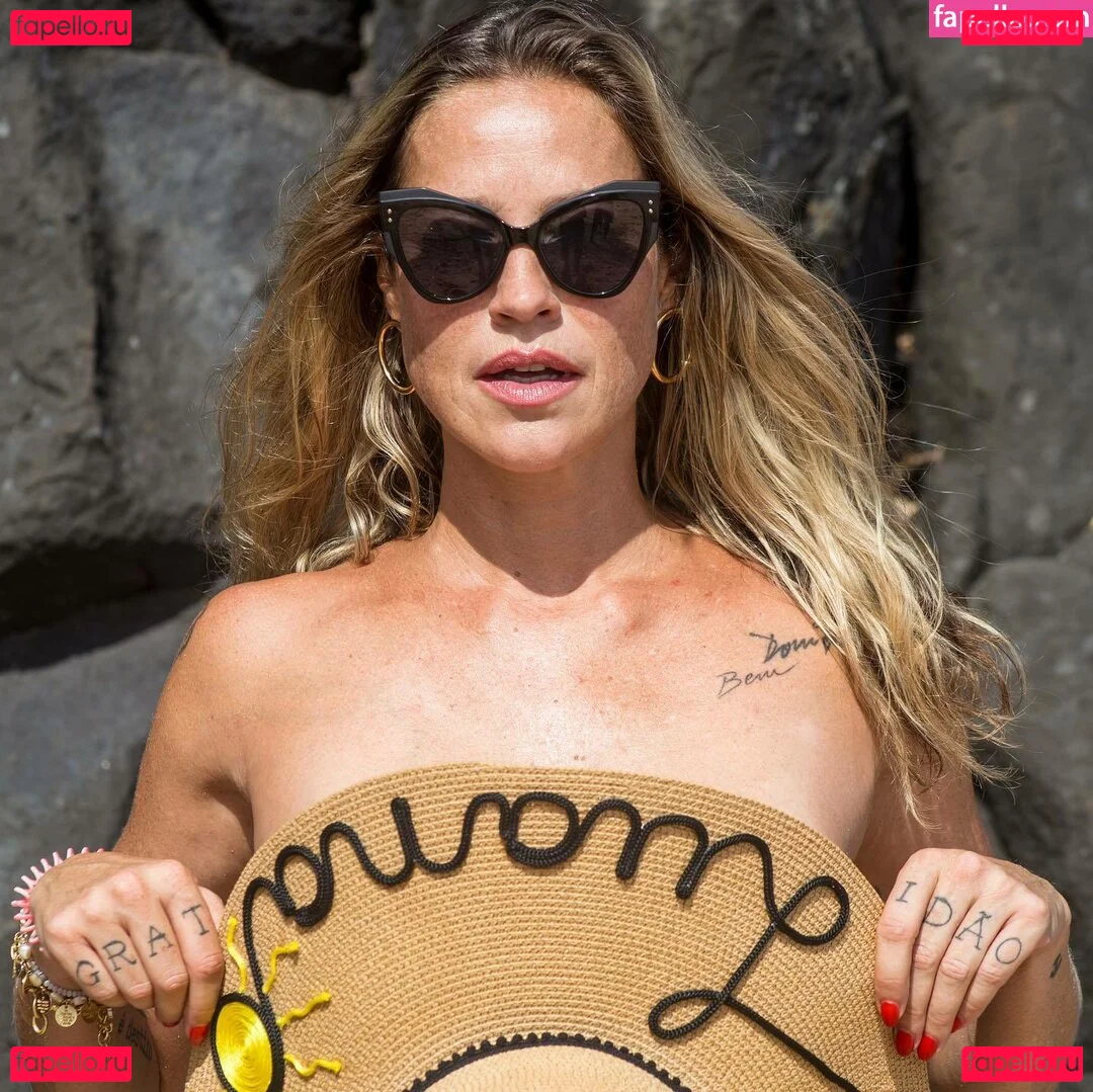 Luana Piovani Onlyfans Photo Gallery 