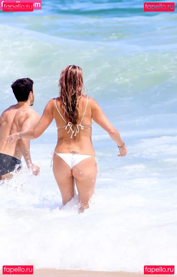 Luana Piovani Onlyfans Photo Gallery 