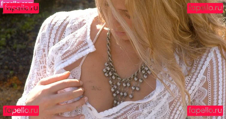 Luana Piovani Onlyfans Photo Gallery 