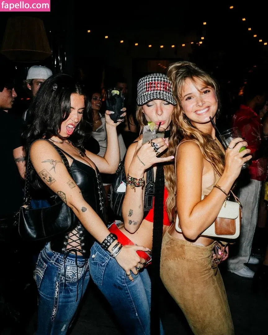 Mitsy Anderson Onlyfans Photo Gallery 