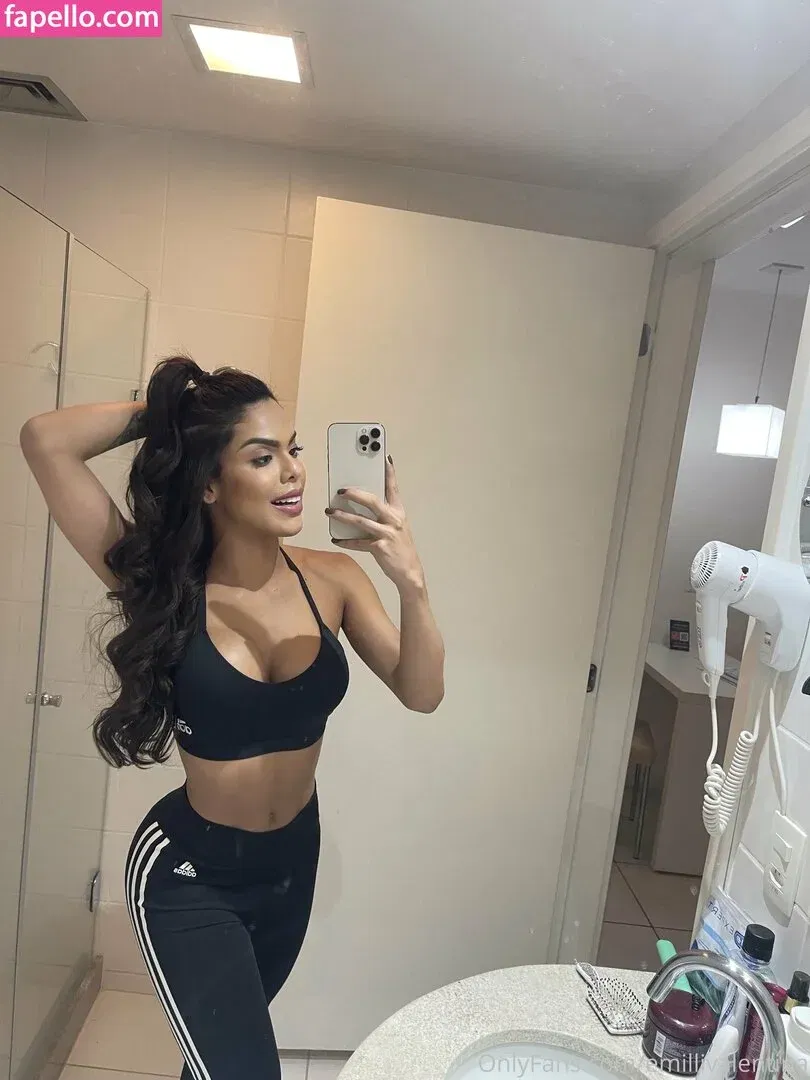 emillivalentina Onlyfans Photo Gallery 