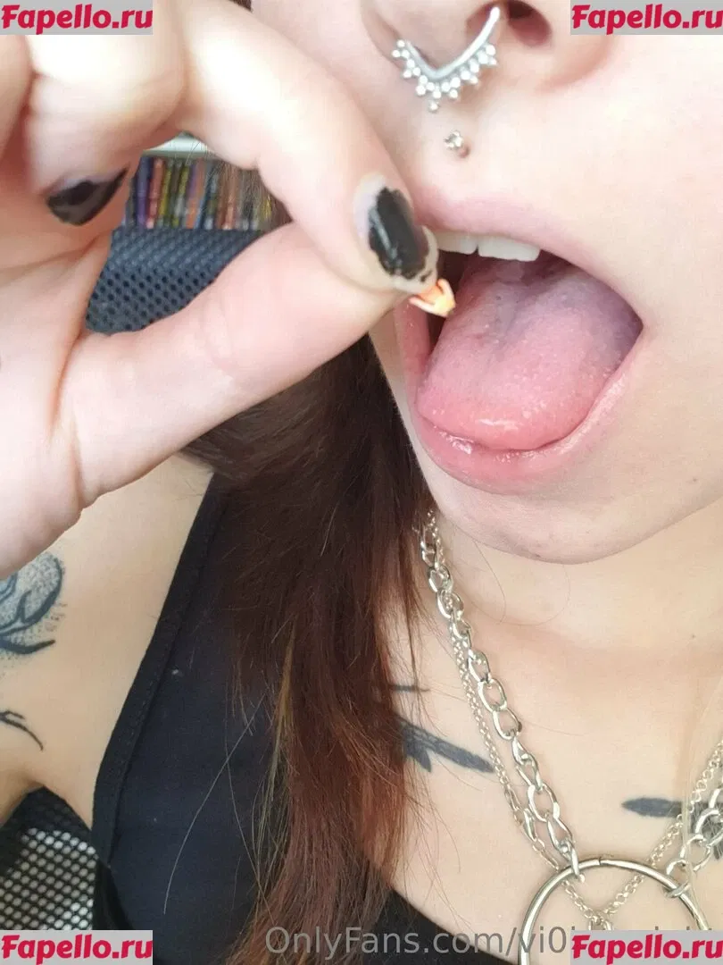 vi0let_night Onlyfans Photo Gallery 
