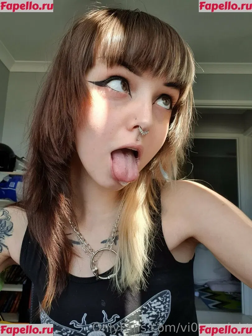 vi0let_night Onlyfans Photo Gallery 