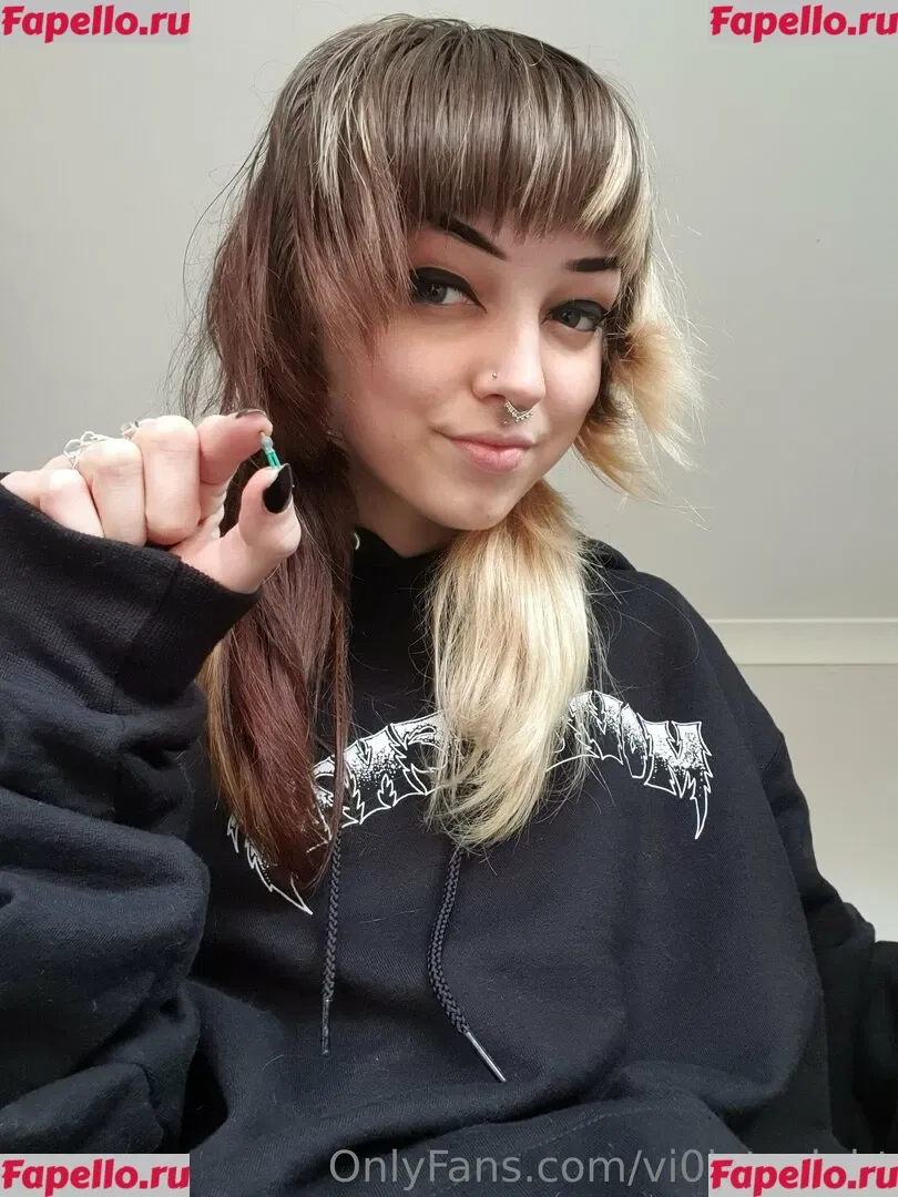 vi0let_night Onlyfans Photo Gallery 