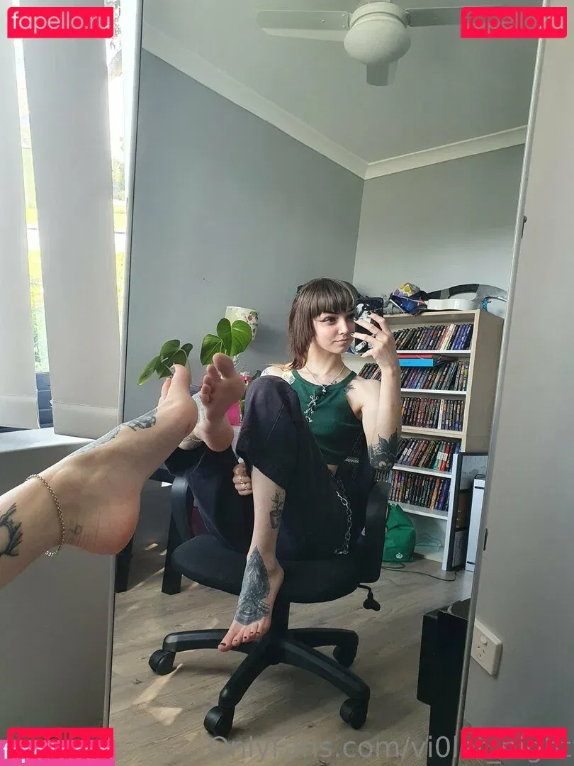 vi0let_night Onlyfans Photo Gallery 