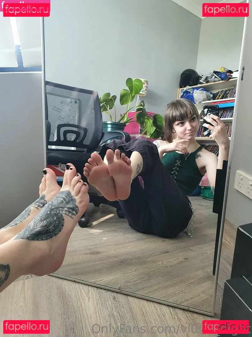 vi0let_night Onlyfans Photo Gallery 