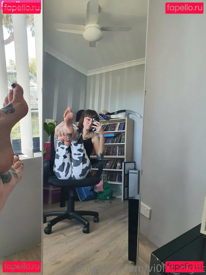 vi0let_night Onlyfans Photo Gallery 