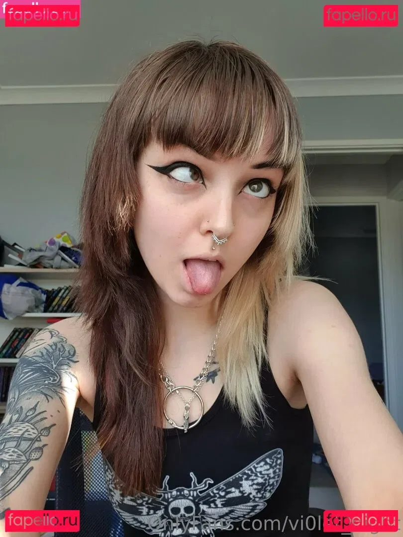 vi0let_night Onlyfans Photo Gallery 