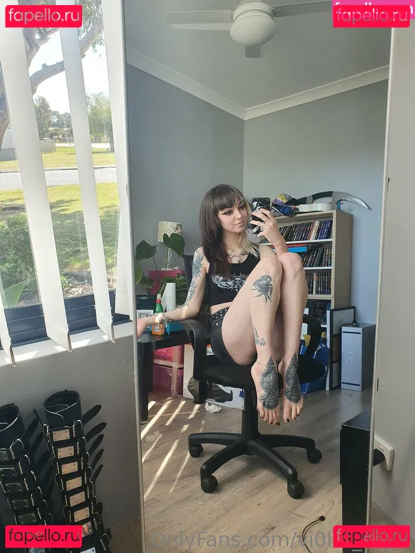 vi0let_night Onlyfans Photo Gallery 