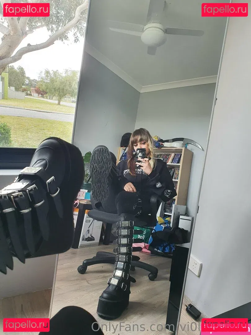 vi0let_night Onlyfans Photo Gallery 