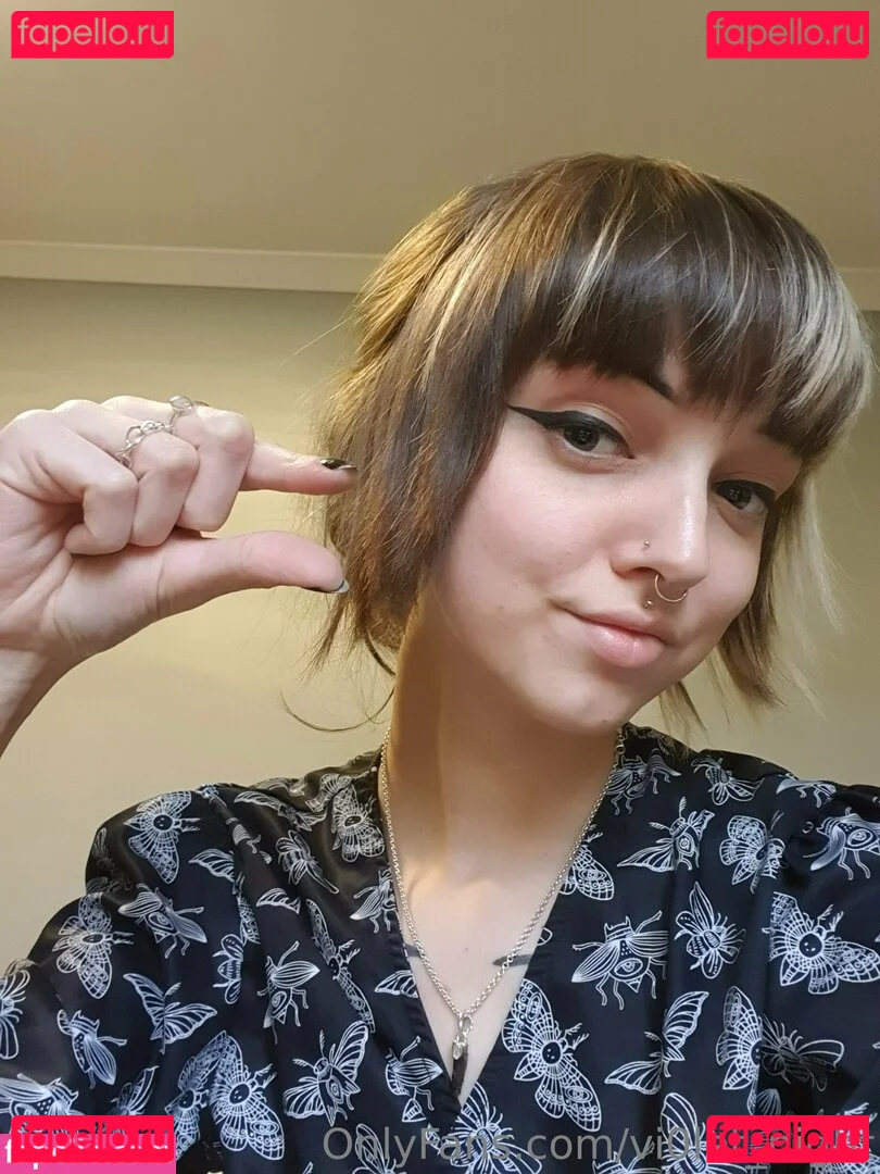 vi0let_night Onlyfans Photo Gallery 