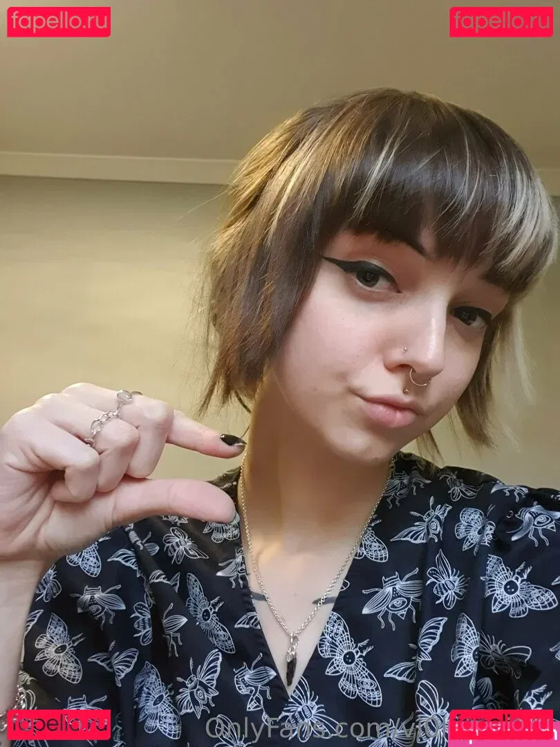 vi0let_night Onlyfans Photo Gallery 