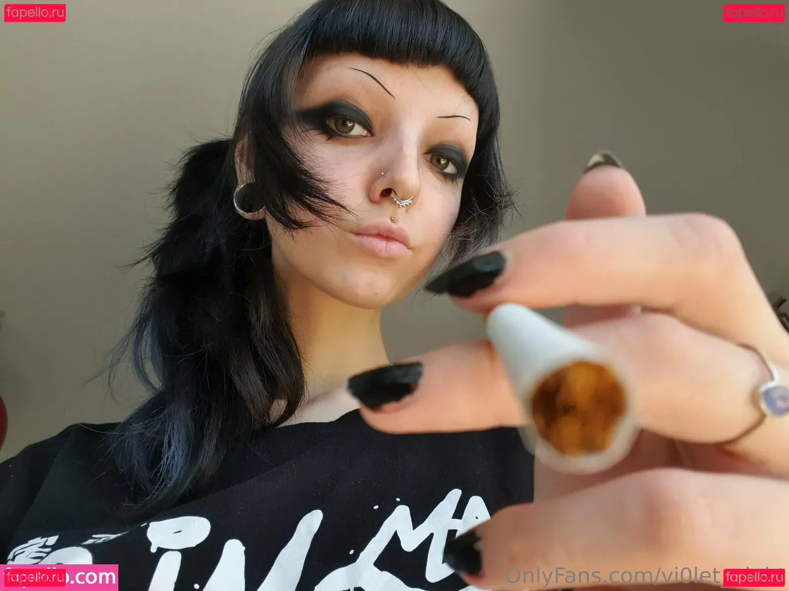 vi0let_night Onlyfans Photo Gallery 