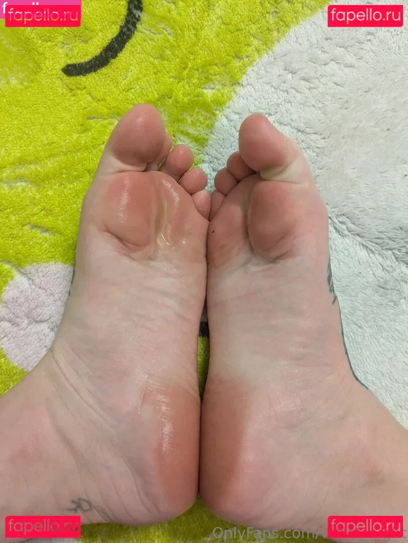 vi0let_night Onlyfans Photo Gallery 