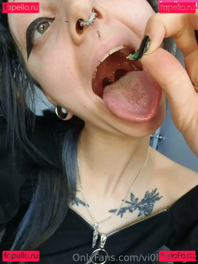 vi0let_night Onlyfans Photo Gallery 