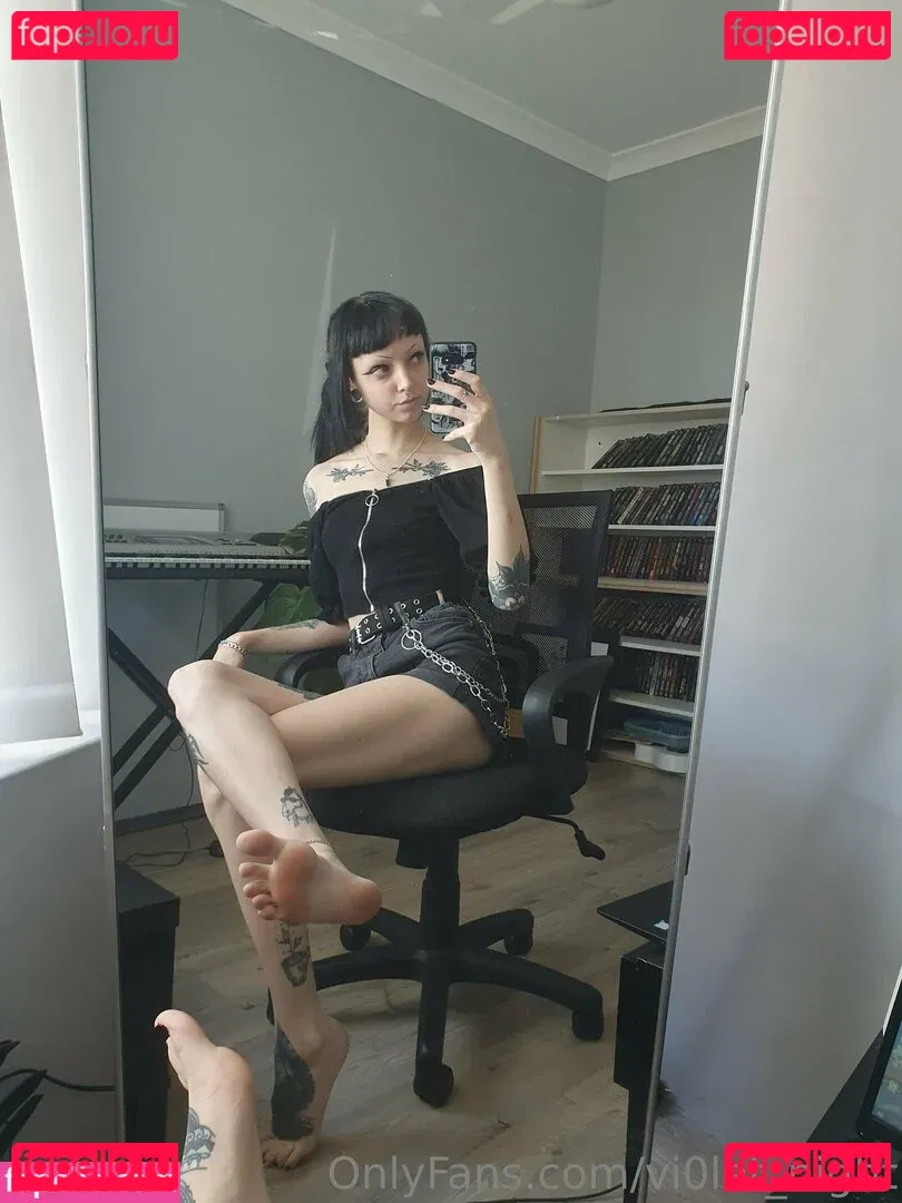 vi0let_night Onlyfans Photo Gallery 