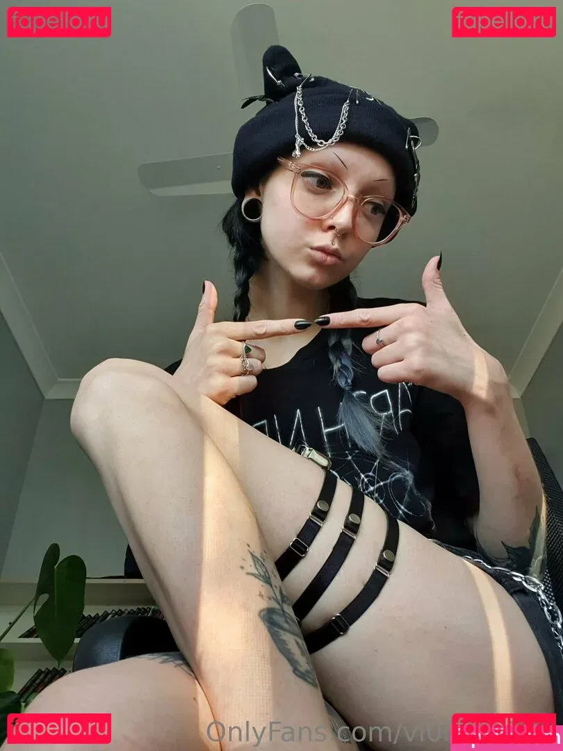 vi0let_night Onlyfans Photo Gallery 