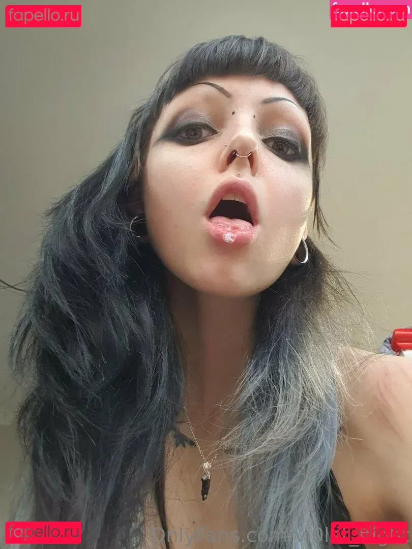 vi0let_night Onlyfans Photo Gallery 