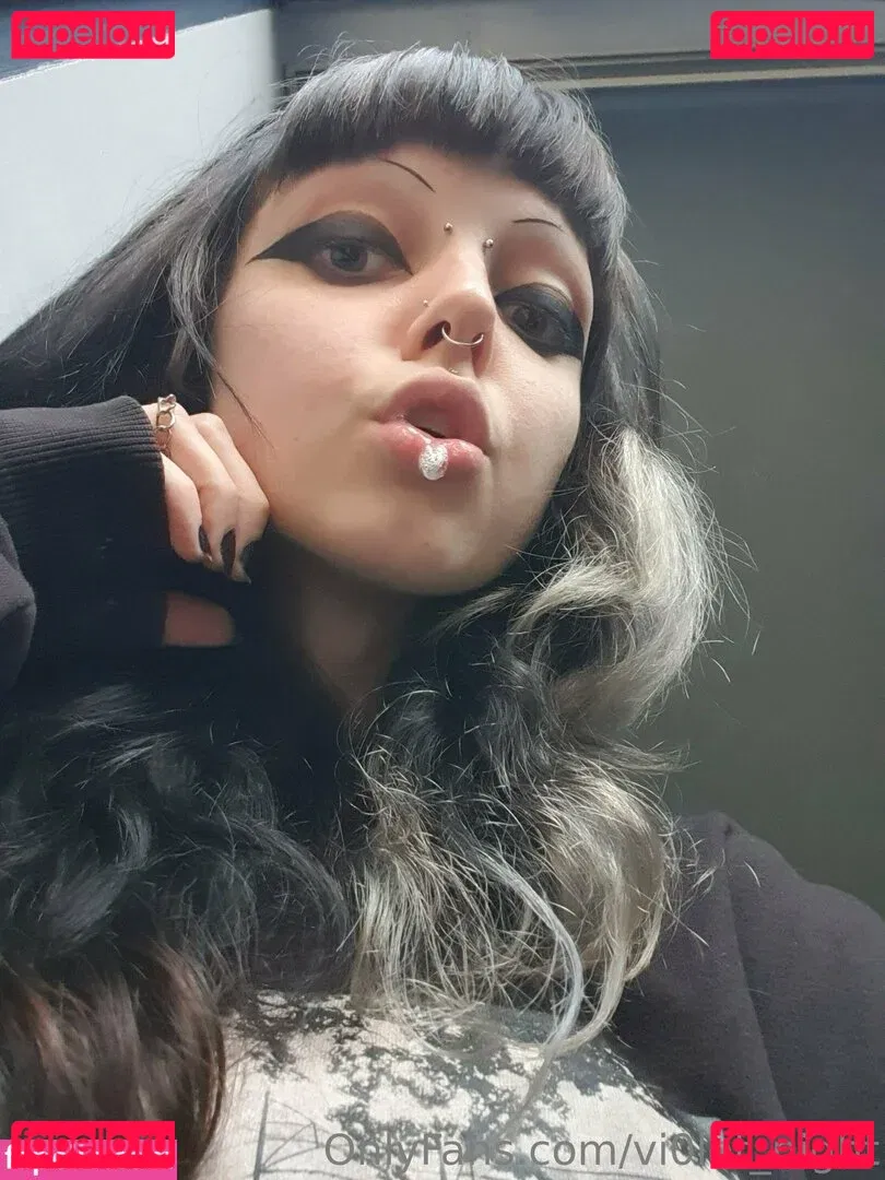 vi0let_night Onlyfans Photo Gallery 