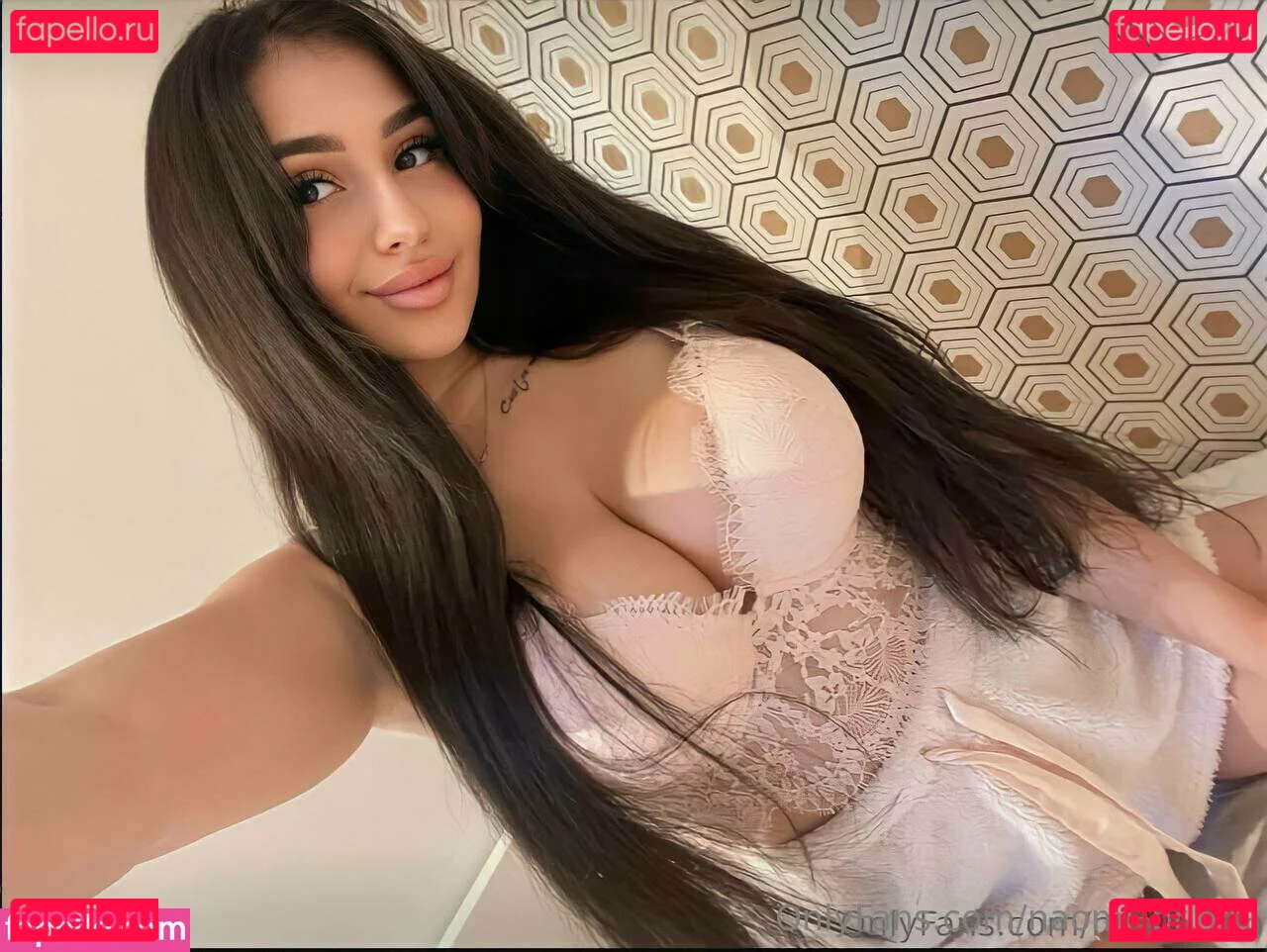 naomi_bright Onlyfans Photo Gallery 