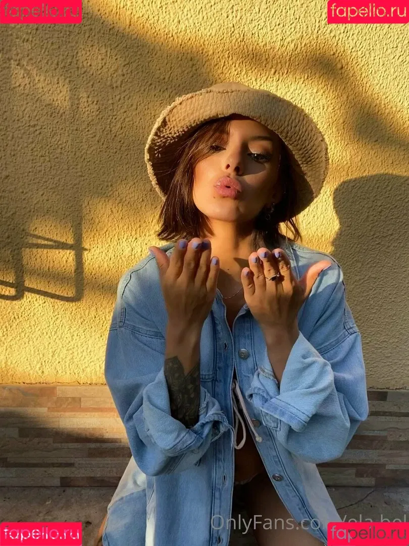 ela.bel Onlyfans Photo Gallery 