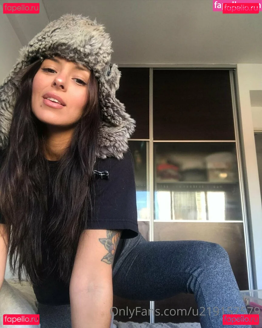 ela.bel Onlyfans Photo Gallery 