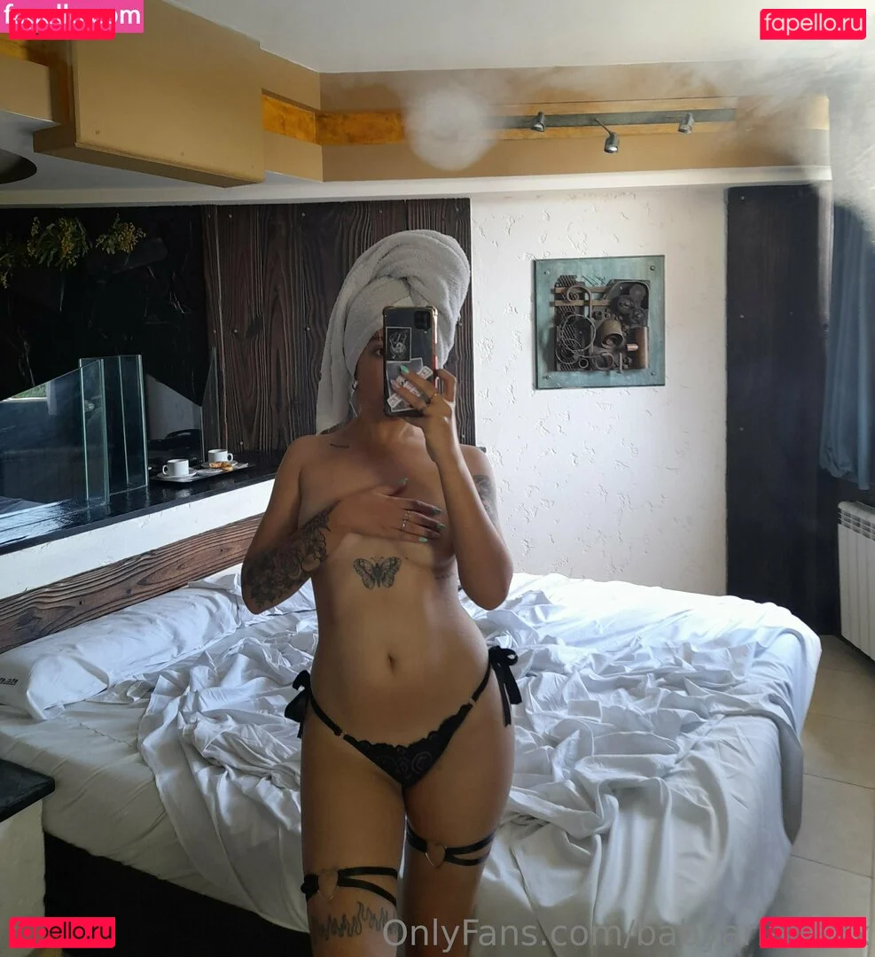 babyarianaxx Onlyfans Photo Gallery 