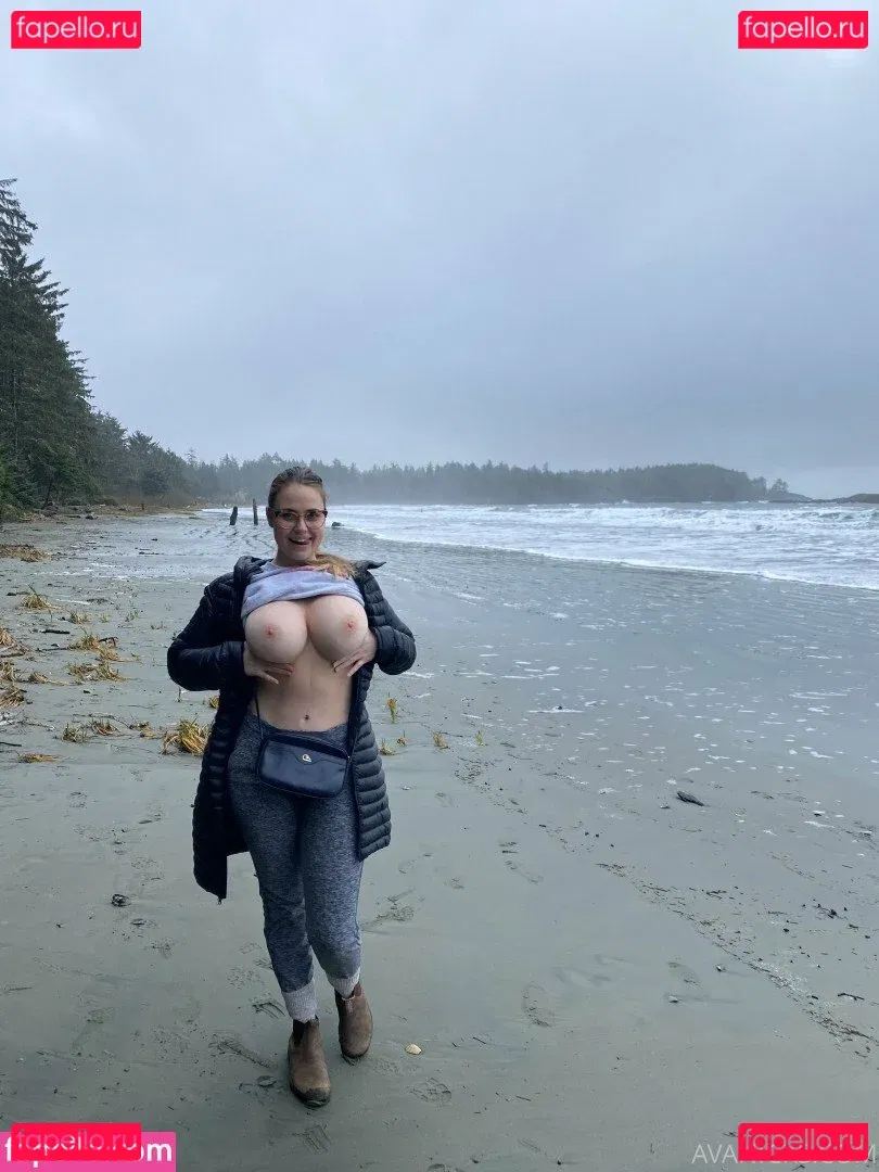 AvaNicks Onlyfans Photo Gallery 