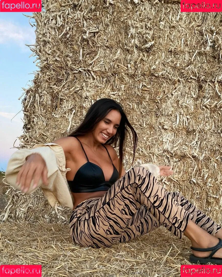 India Martinez Onlyfans Photo Gallery 