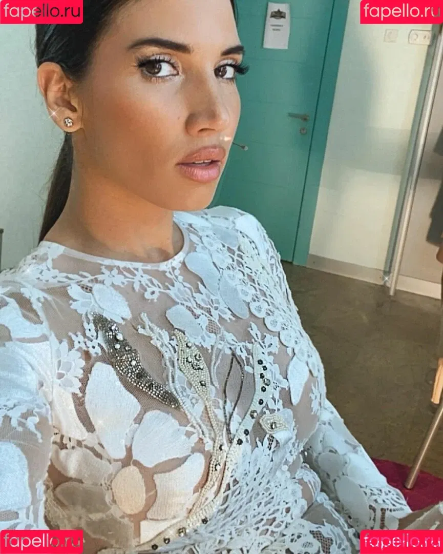 India Martinez Onlyfans Photo Gallery 