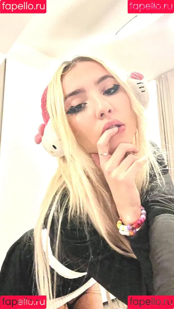 Ksukkiss Onlyfans Photo Gallery 