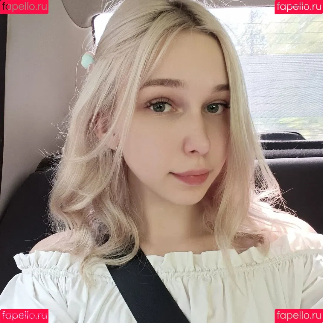 sadbabyvikki Onlyfans Photo Gallery 