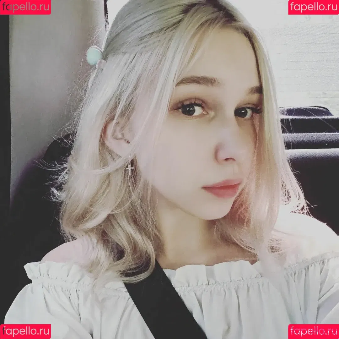 sadbabyvikki Onlyfans Photo Gallery 
