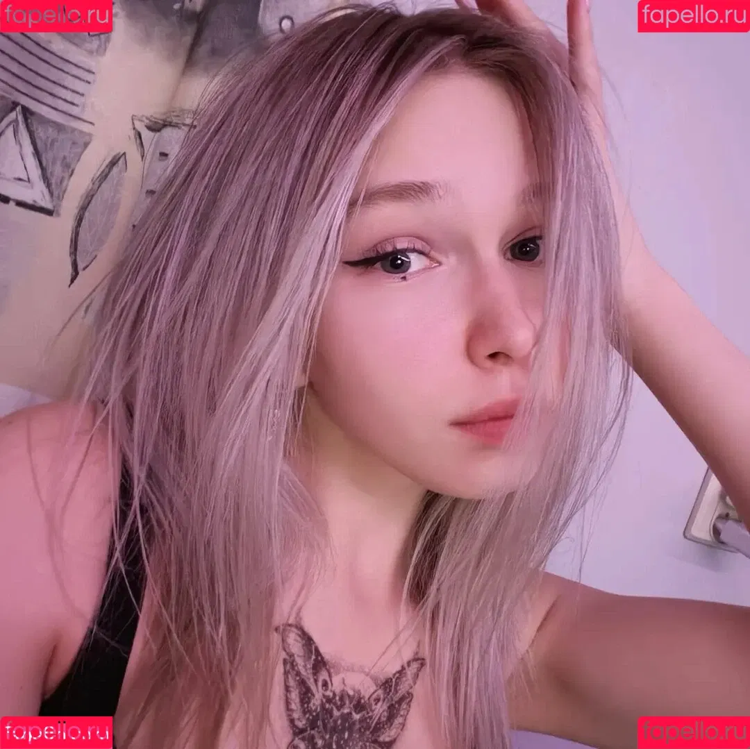 sadbabyvikki Onlyfans Photo Gallery 