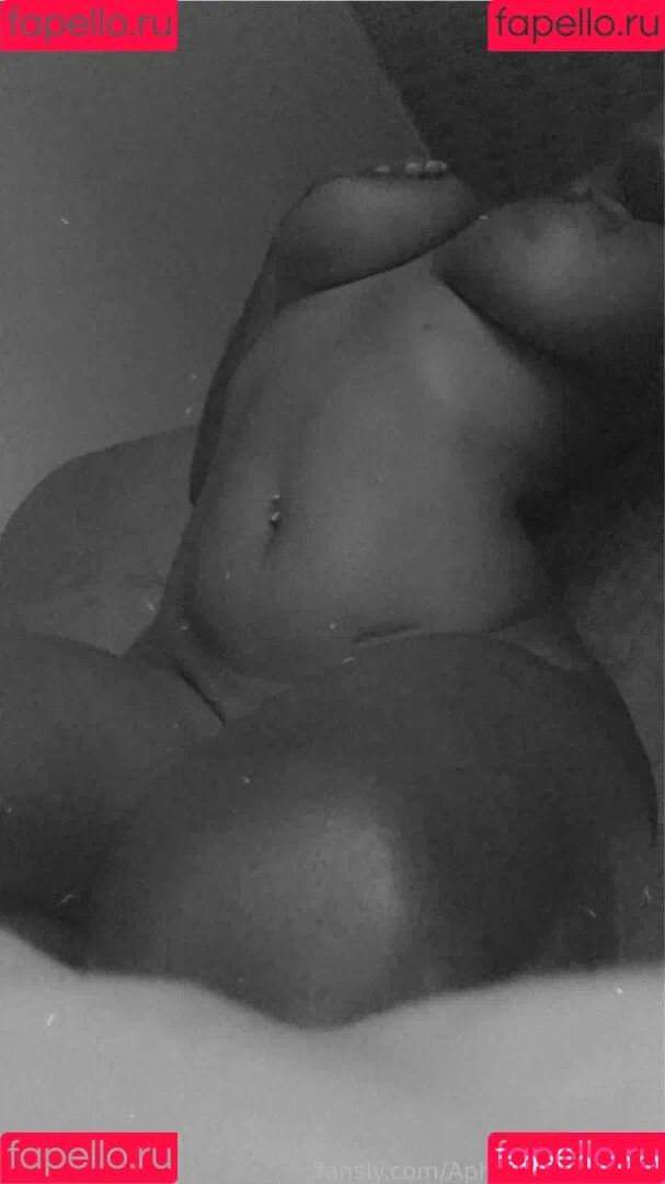 Aphrodite_thewitch Onlyfans Photo Gallery 