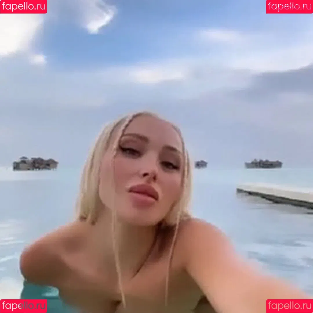 Daniella Chavez Onlyfans Photo Gallery 
