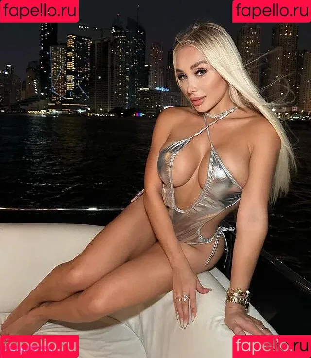 Daniella Chavez Onlyfans Photo Gallery 