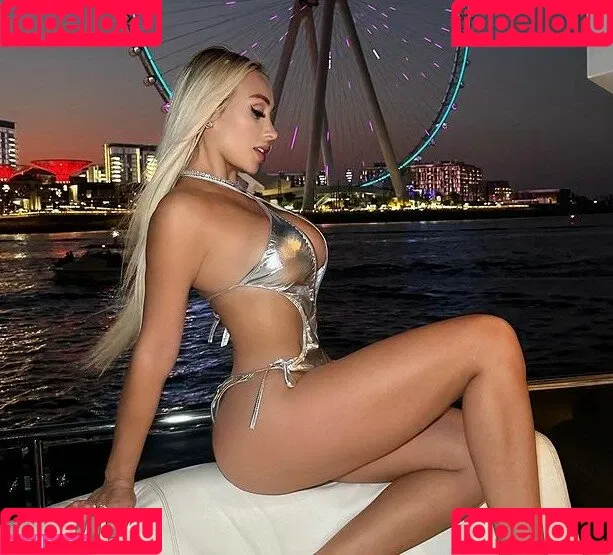 Daniella Chavez Onlyfans Photo Gallery 
